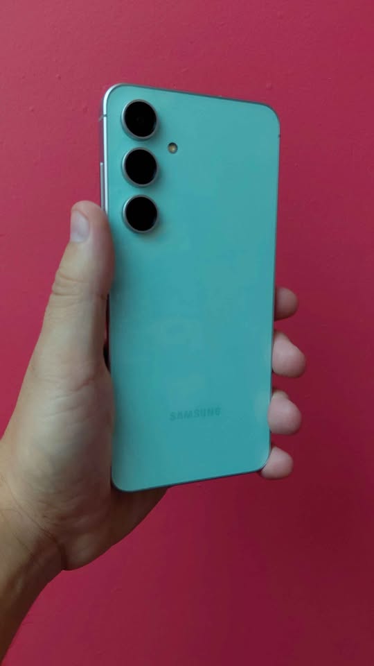 Samsung S24 FE 256GB Libre Permutas