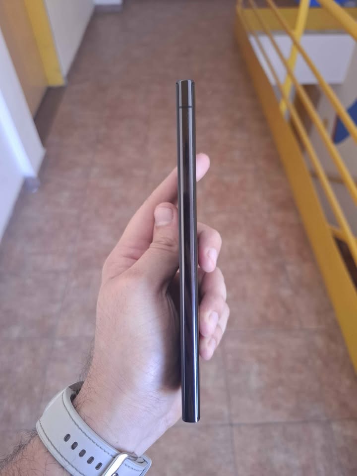 Samsung S23 ultra 256Gb y 12 De Ram A Esim (chip Virtual ) Impecable Como Nuevo !!