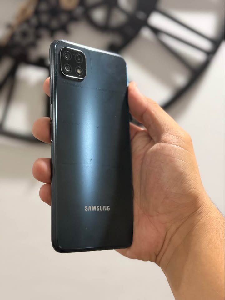 Vendo Samsung A22 libre 128gb 4ram 5G huella NFC IMPECABLE, NO PERMUTO