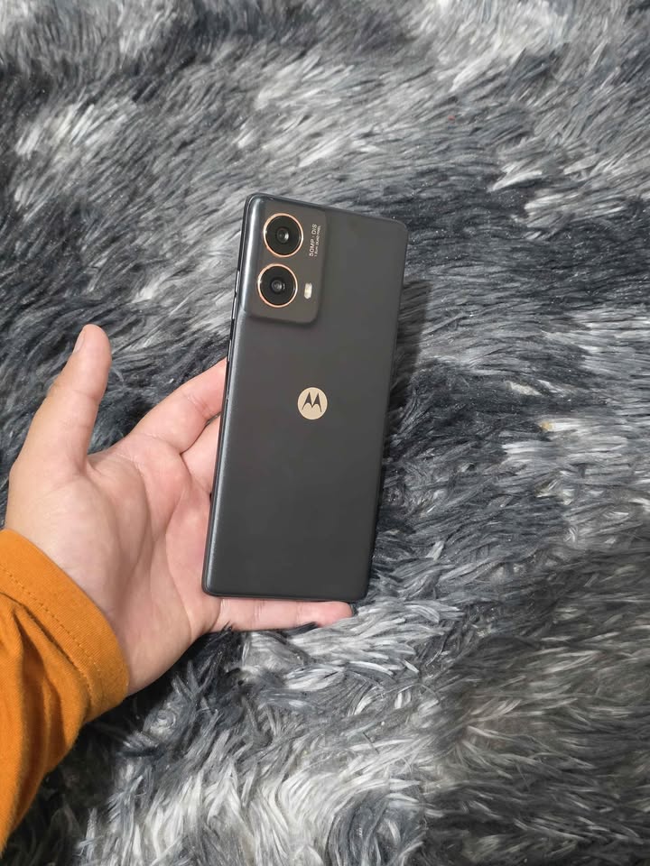 Motorola G85 5g Libre de fabrica para cualquier empresa 256gb de almacenamiento 8gb de ram