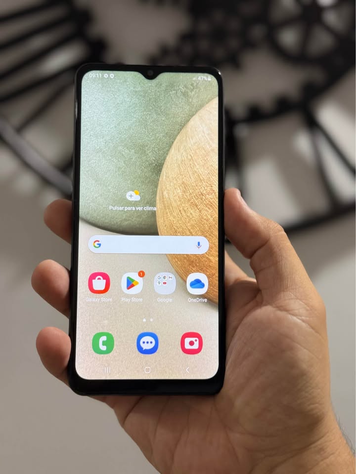 Vendo Samsung A12 libre 128gb 4ram huella , IMPECABLE, NO PERMUTO