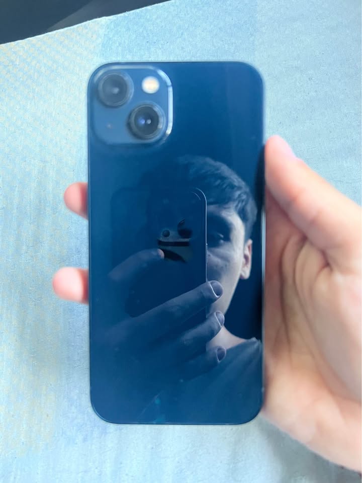 LÍQUIDO IPHONE 13 midnight 128gb 84% impecable