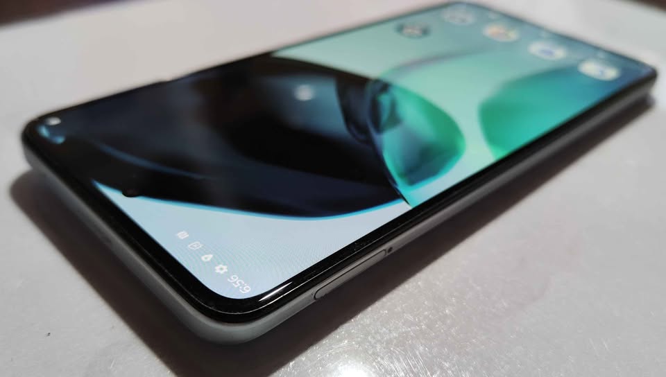 Líquido Motorola Moto G72 libre 5G “128GB”