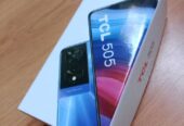 CELULAR TCL 505 128gb con NFC