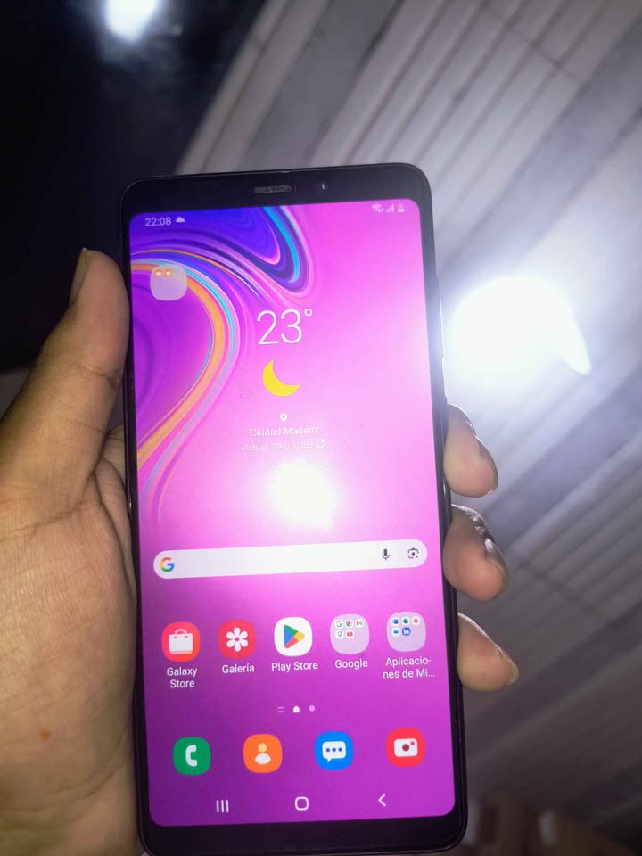 Samsung a9 libre dual SIM 128/6 ram