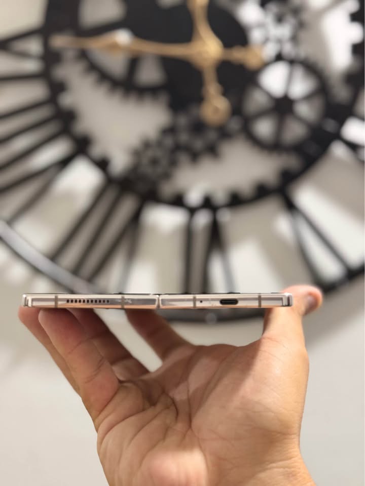 Vendo Samsung Z fold 4 libre 256gb 12ram impecable, NO PERMUTO