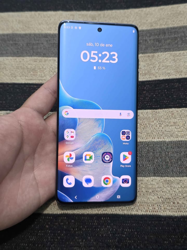 Motorola Edge 60 Fusión, Libre Esim Virtual, 256gb de almacenamiento y 8gb de ram