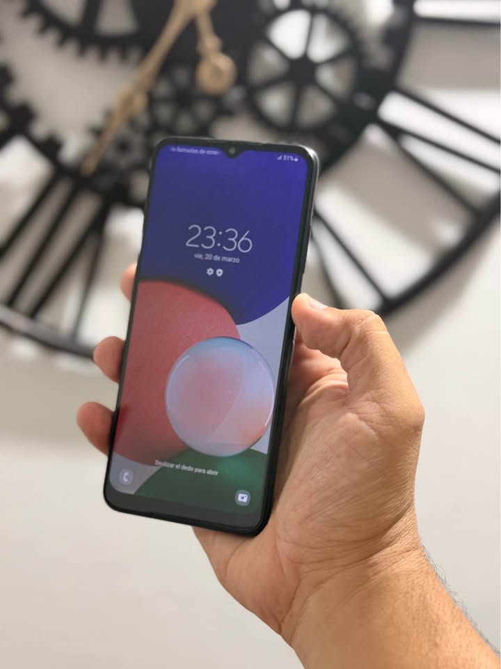 Vendo Samsung A22 libre 128gb 4ram 5G huella NFC IMPECABLE, NO PERMUTO
