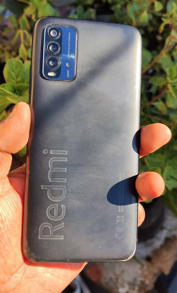 Xiaomi Redmi 9T libre impecable con funda