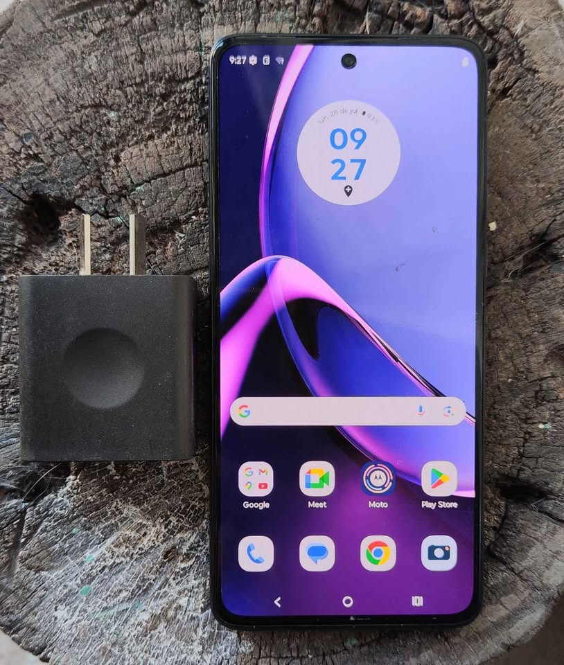 Moto G84 libre esim… Perfecto estado 256GB
