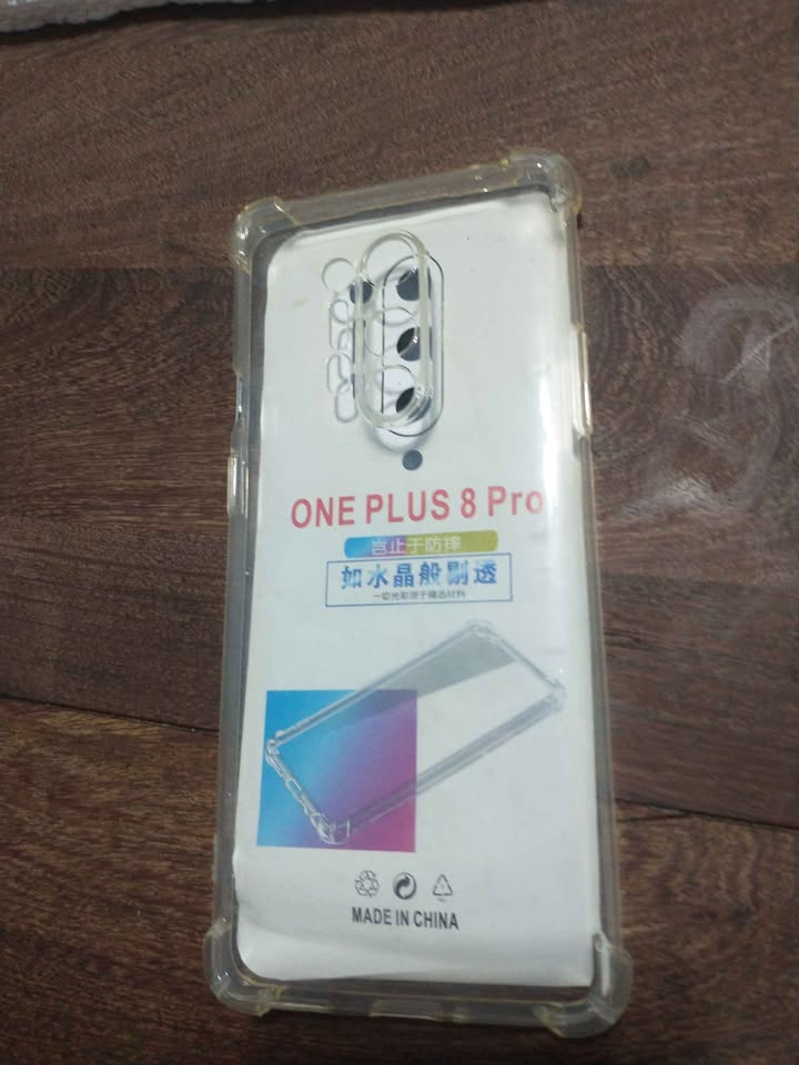 Funda oneplus 8 pro transparente nueva