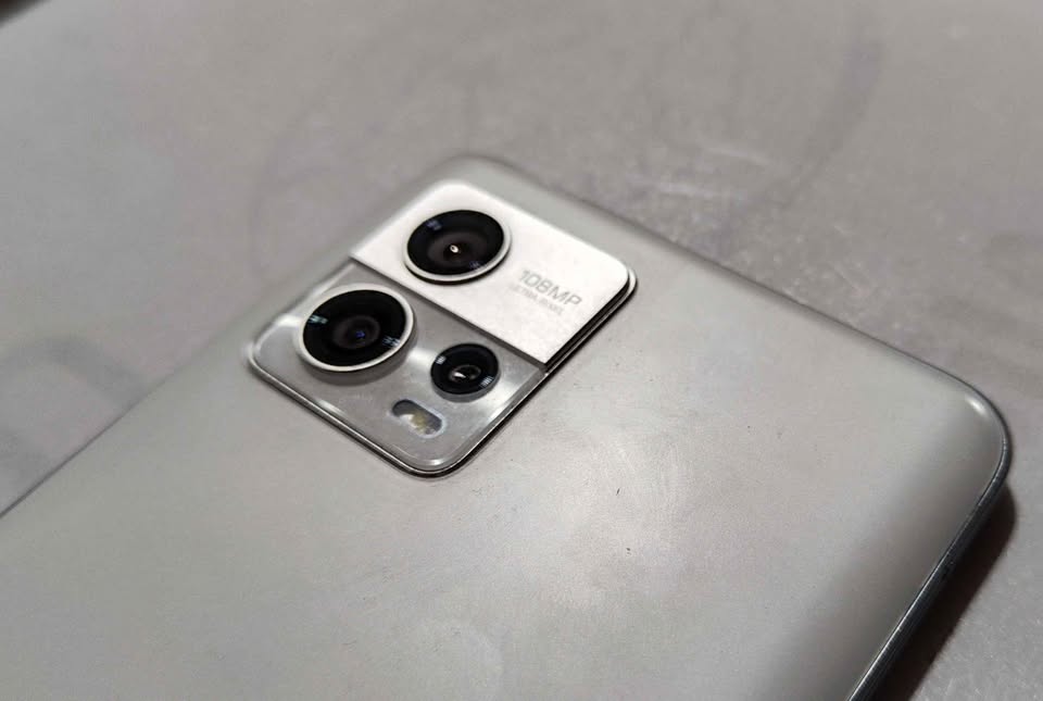 Líquido Motorola Moto G72 libre 5G “128GB”