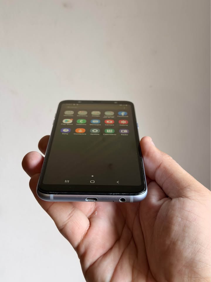 Vendo Samsung A6 plus libre 64gb 4ram huella facial NFC IMPECABLE, No permuto