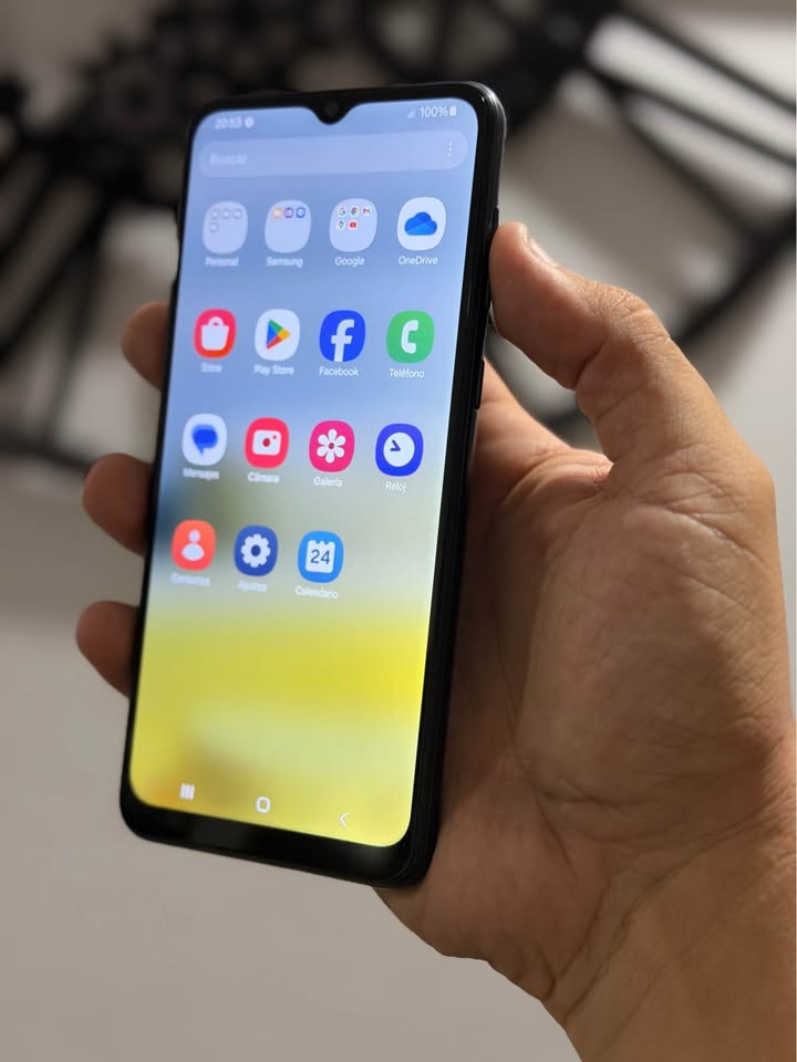 Vendo Samsung A04 libre 128gb 4ram huella , IMPECABLE , NO PERMUTO