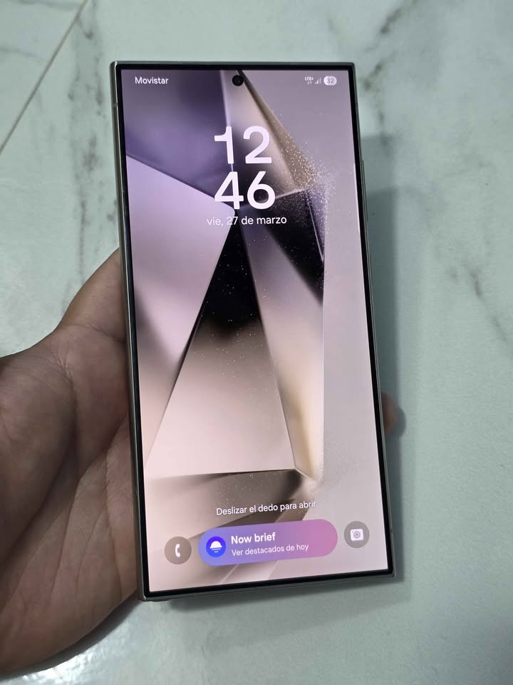 Samsung S24 Ultra Libre De Fábrica Para Cualquier Compañía 512gb De Almacenamiento 12gb De Ram