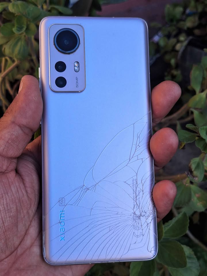 V o P “Xiaomi MI 12” alta gama premium 256GB