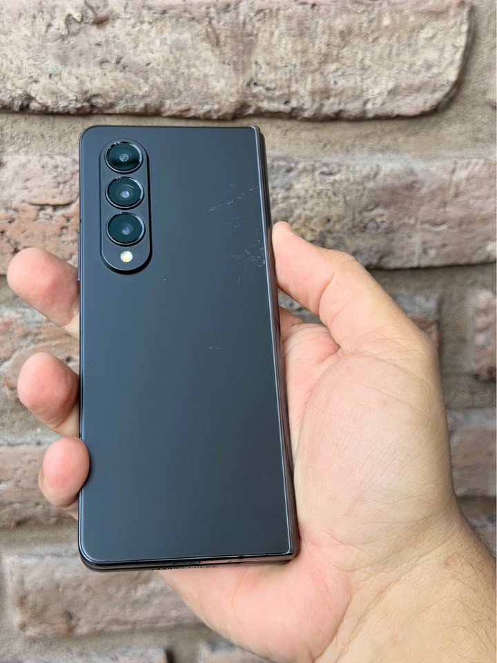 Vendo Samsung Z fold 4 libre 256gb 12ram IMPECABLE, NO PERMUTO