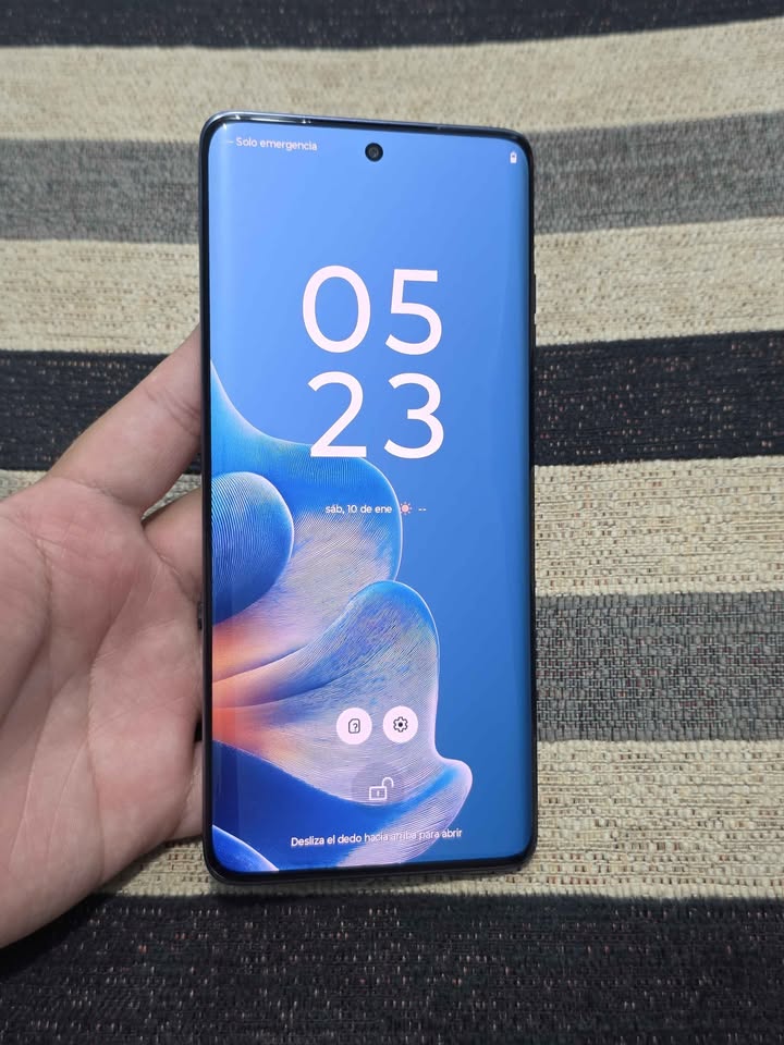 Motorola Edge 60 Fusión, Libre Esim Virtual, 256gb de almacenamiento y 8gb de ram