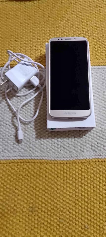 Celular Motorola G6 play