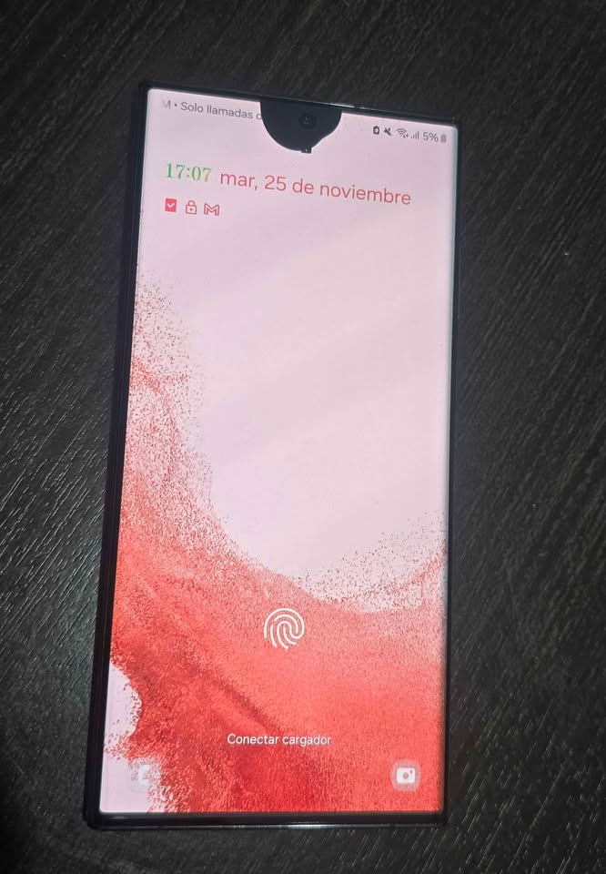 S22 ultra + 14 fundas de regalo