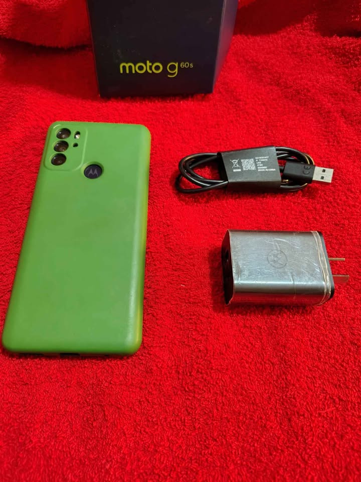 Vendo Motorola g60s(((CONTADO EFECTIVO Y NO PERMUTO))).