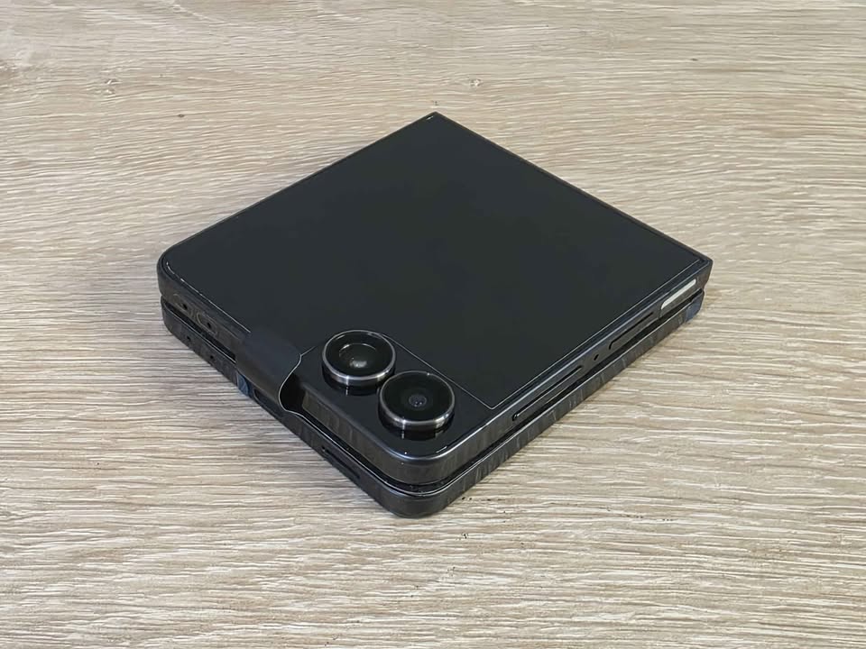 Samsung z flip 7 nuevo! 12/512