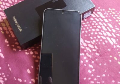 S23 Fe inmaculado por donde se lo vea