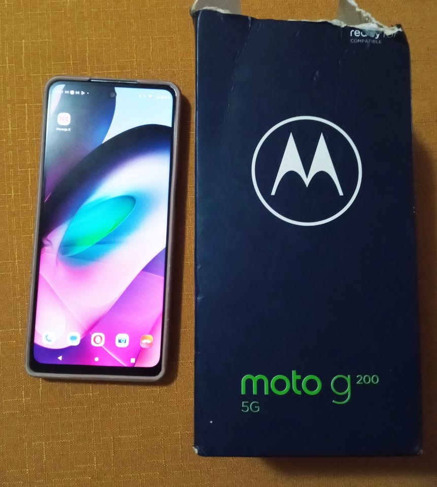 Celular Motorola G200 libre