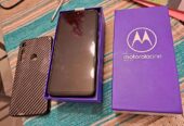 Motorola One Macro