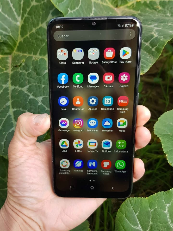 VENDO SAMSUNG A03📱DE 128GB ES LIBRE DE FABRICA !! SIN DETALLES !!