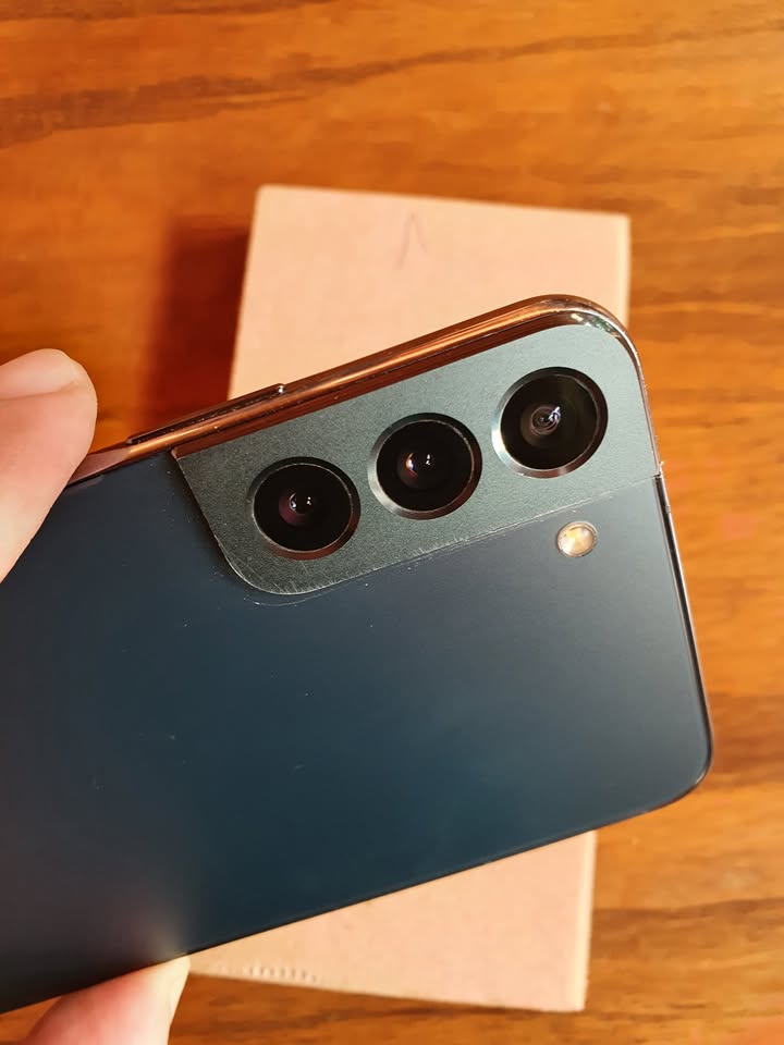 Samsung Galaxy S22 Plus verde! de 256GB Muy bueno!!