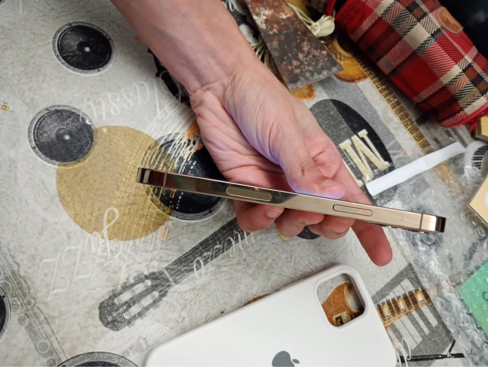 IPHONE 12 pro 128GB 99%