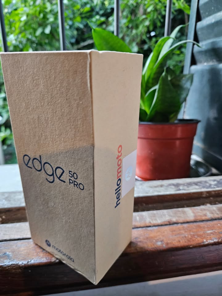 Motorola Edge 50 Pro de 512GB! Nuevo, sellado con Garantia!!
