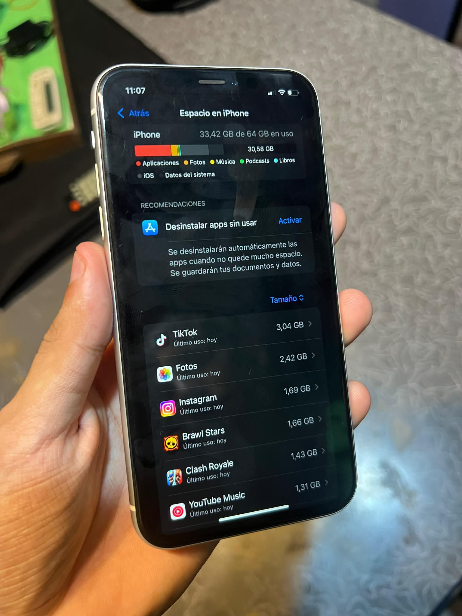 iPhone Xs 64gb 77% libre de todo sin detalles anda todo 185.000