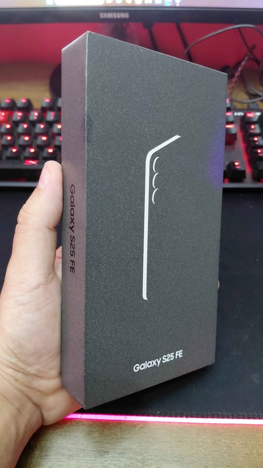 Samsung S25 FE 256/8 Permutas