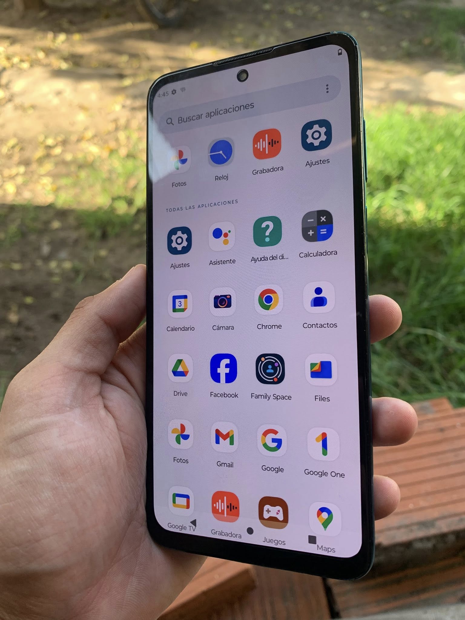 Vendo Motorola Edge 30 libre sin detalles