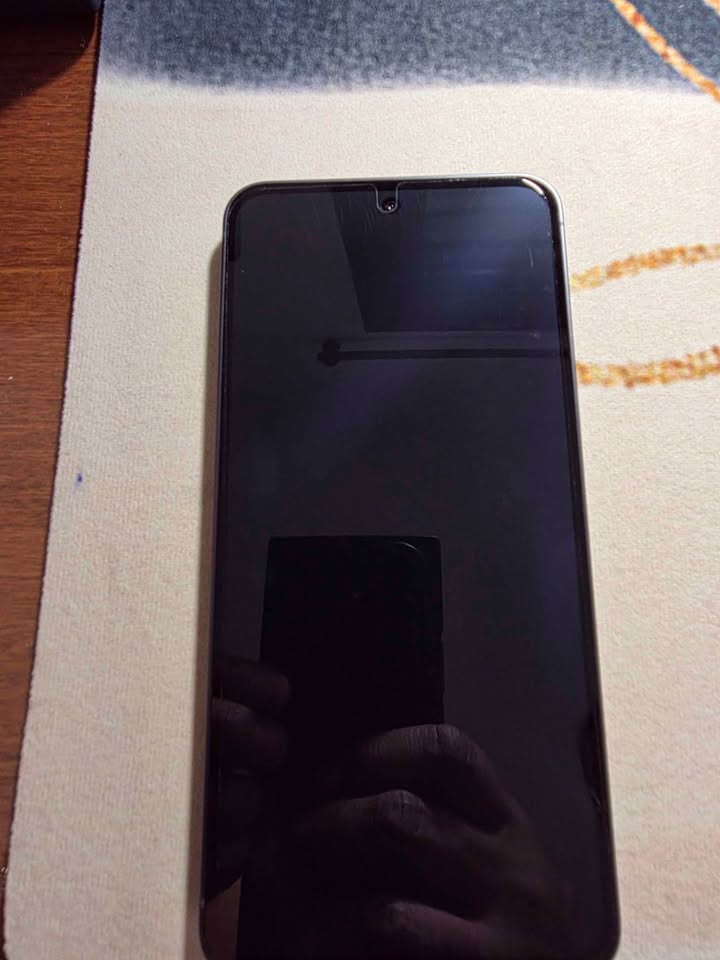 VENDO Celular Samsung FE 24 y Reloj Watch 5