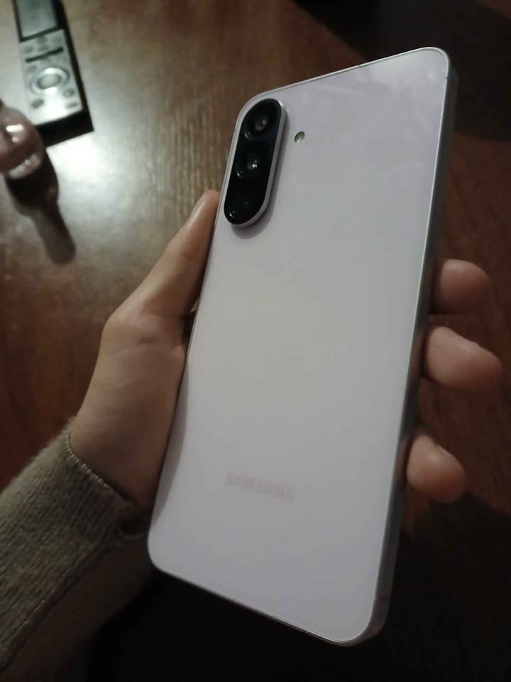 Samsung A56