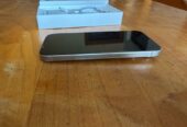 iPhone 15 Pro 256GB original Apple – impecable 85% batería con caja y cable