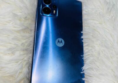 Vendo moto g13 128gb liberado sin detalles