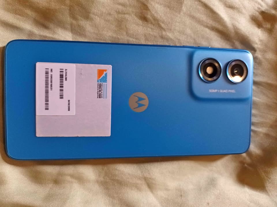 Líquido moto g04s impecable sin detalles,