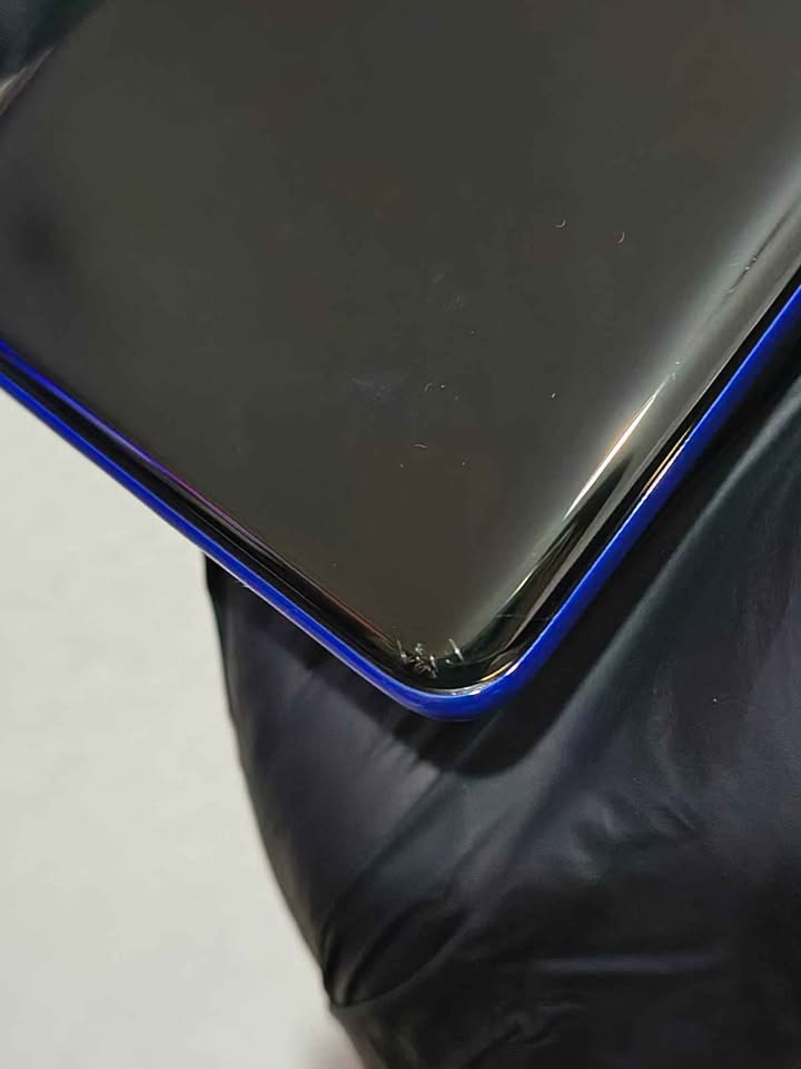 Vendo o permuto Motorola edge 60 pro