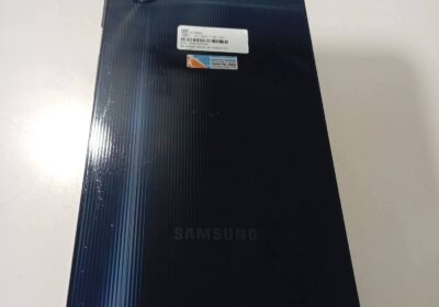 Permuto a06 libre impecable x 1 celu + $ a mi favor