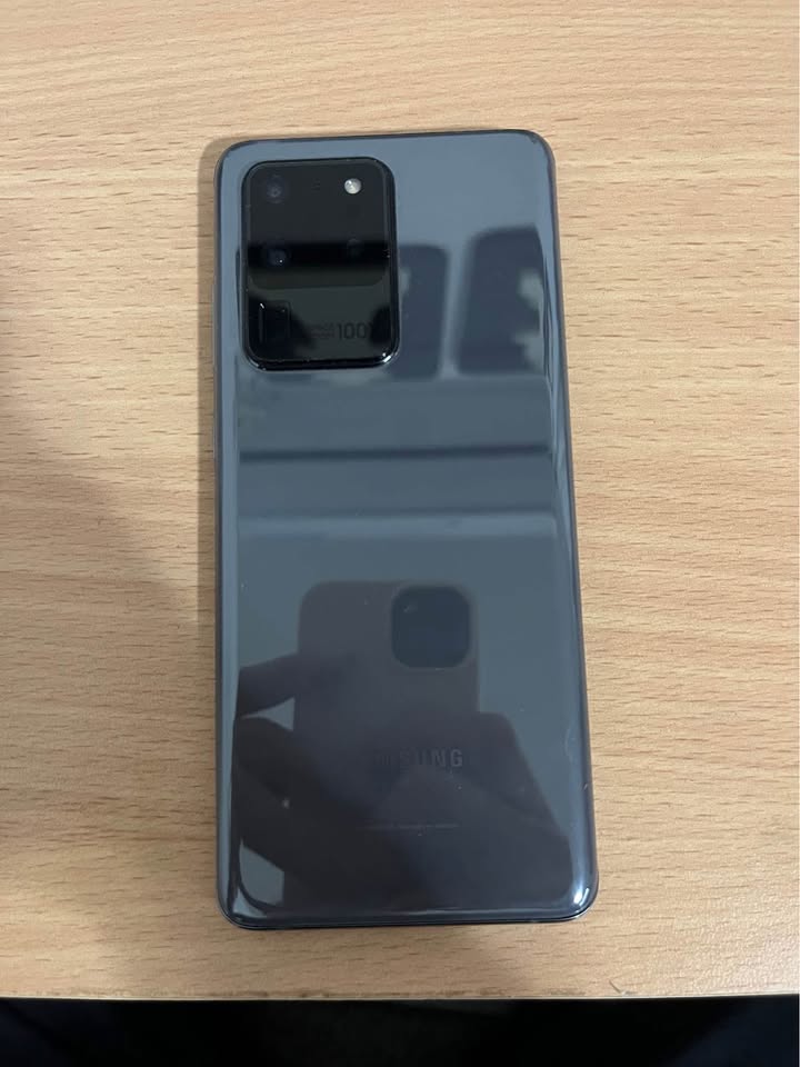 Vendo Teléfono Samsung Galaxy S20 Ultra