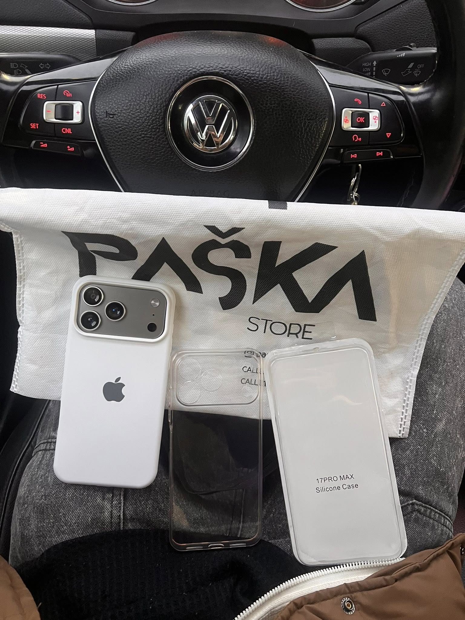 Vendo celular (iPhone 17 pro Max i )de 256 Gb