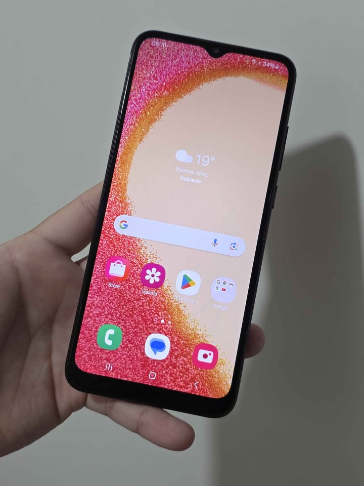 Samsung A04e Libre de fábrica para cualquier empresa 32gb de almacenamiento 3gb de ram