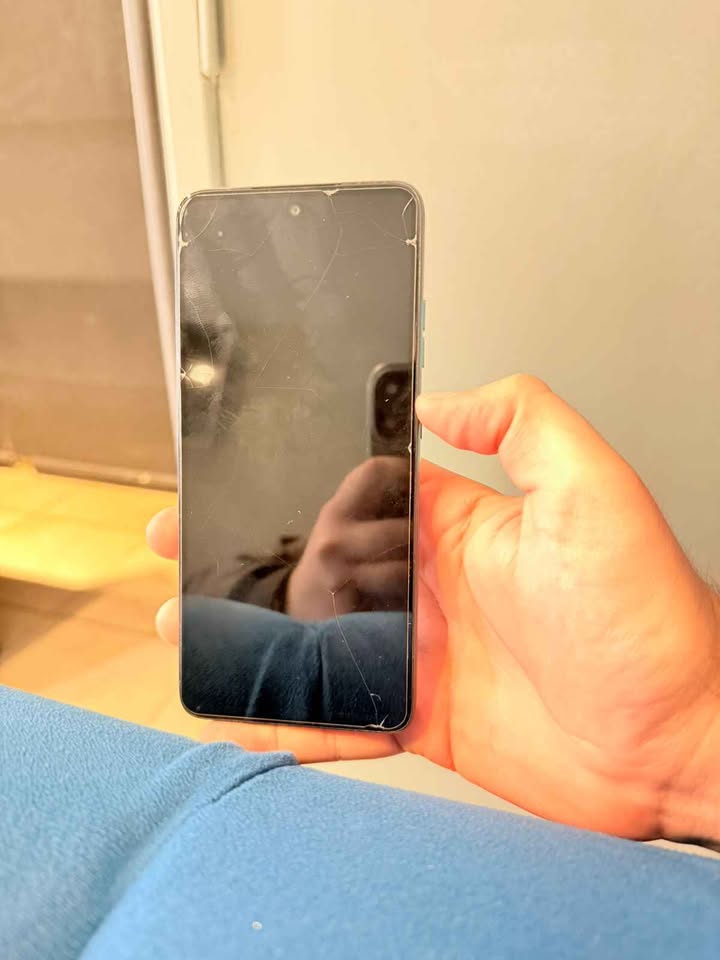 VENDO MOTOROLA MOTO G05 IMPECABLE