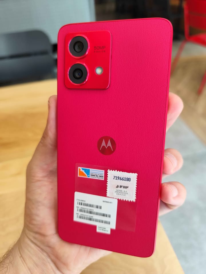 Motorla G84 a Esim 256Gb y 8 De Ram Impecable Estado Como Nuevo Sin Detalles!!