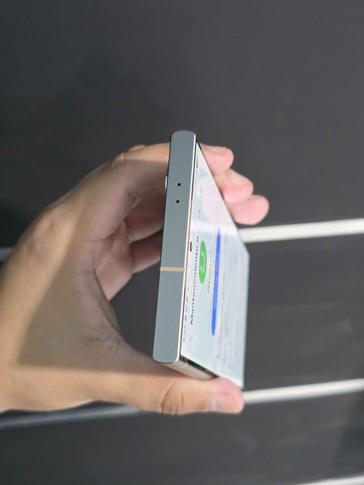 Samsung S24 Ultra Libre de fabrica para cualquier empresa 512gb de almacenamiento 12gb de ram