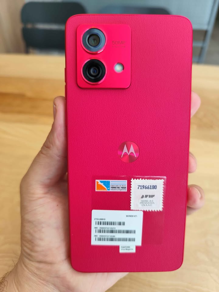 Motorla G84 a Esim 256Gb y 8 De Ram Impecable Estado Como Nuevo Sin Detalles!!